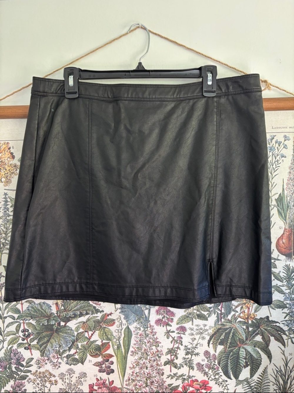 Abercrombie & Fitch Black Faux Leather Mini Skirt XL